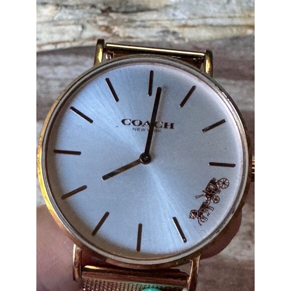 Coach Womens Rose Gold Mesh Watch With Elegant White Dial & Minimalist Design - Picture 8 of 8